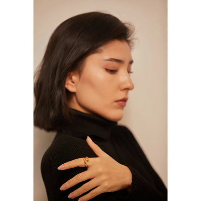 New Design Embrace Ring Stainless Steel Jewelry Women 18 K Plated Metal Texture Gold Occident Accessories Кольцо Женское